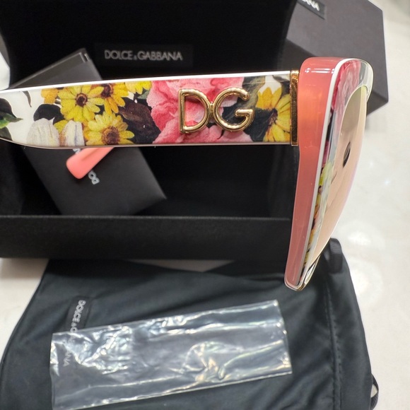 Dolce & Gabbana Floral Sunglasses Rosa Floreale Cateye - Picture 3 of 8